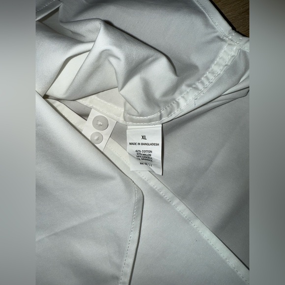 NWT FALL CREEK PERFORMANCE No Tuck White Men's Dress Button down Shirt. Size XL. - Picture 4 of 4